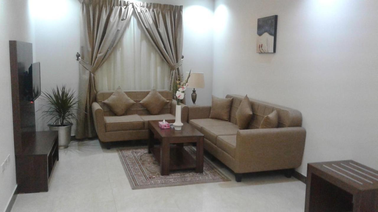 Makarem Al Olaya Suites Эль-Хубар Номер фото